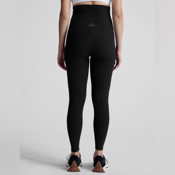 Beyond the Bump Black Maternity Leggings - Picture 3 of 8